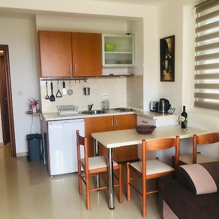 Bay View Apartments Petrovac Eksteriør bilde