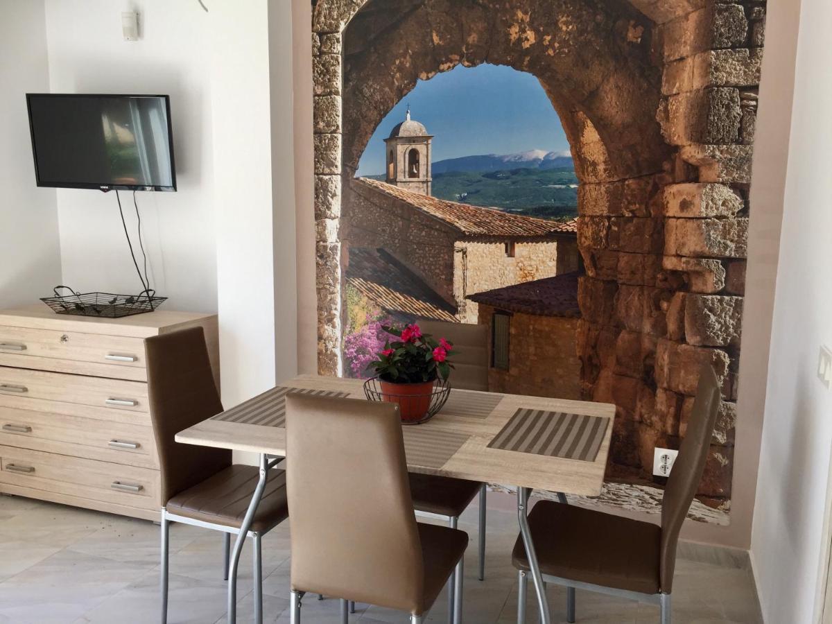 Bay View Apartments Petrovac Eksteriør bilde