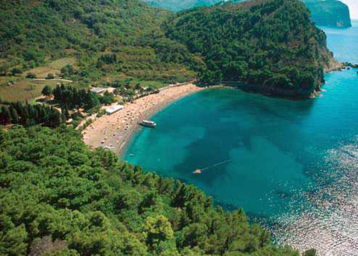 Bay View Apartments Petrovac Eksteriør bilde